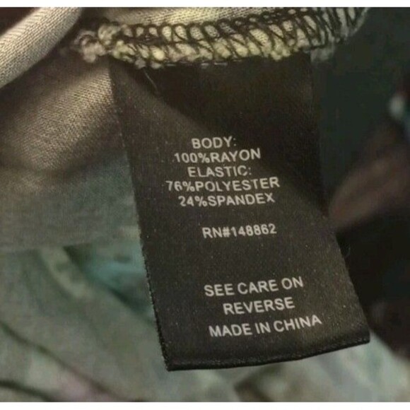 Torrid Challis Babydoll Cami Top Black/Gray Smocked Back Adjustable Size 1X - Picture 4 of 5